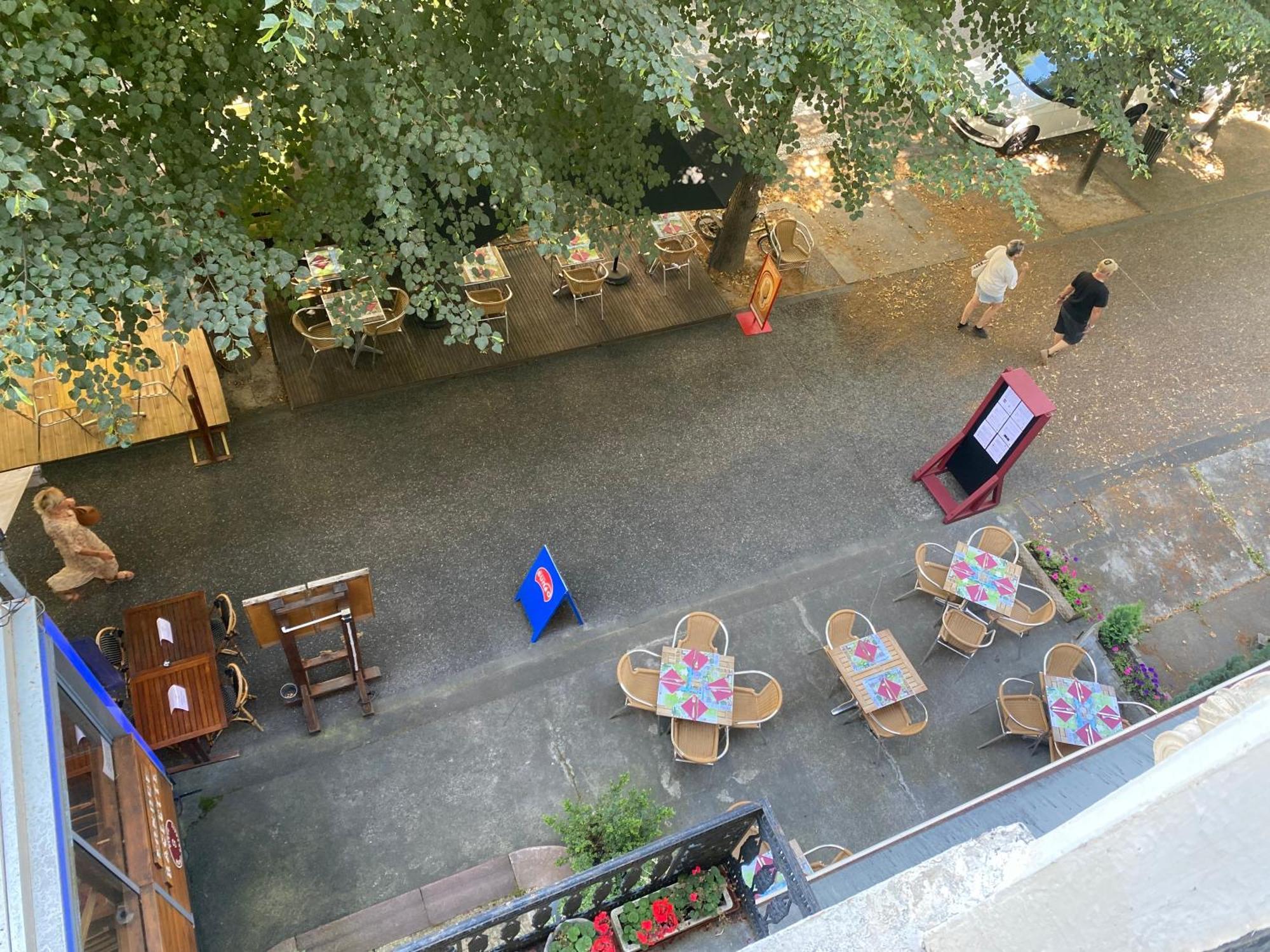 Au 47 Allees D'Etigny - Central & Standing - Avec Parking - Linge De Lit Et De Toilette Inclus Bagnères-de-Luchon Εξωτερικό φωτογραφία